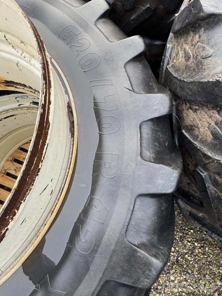 AP 620/70X42 Колеса