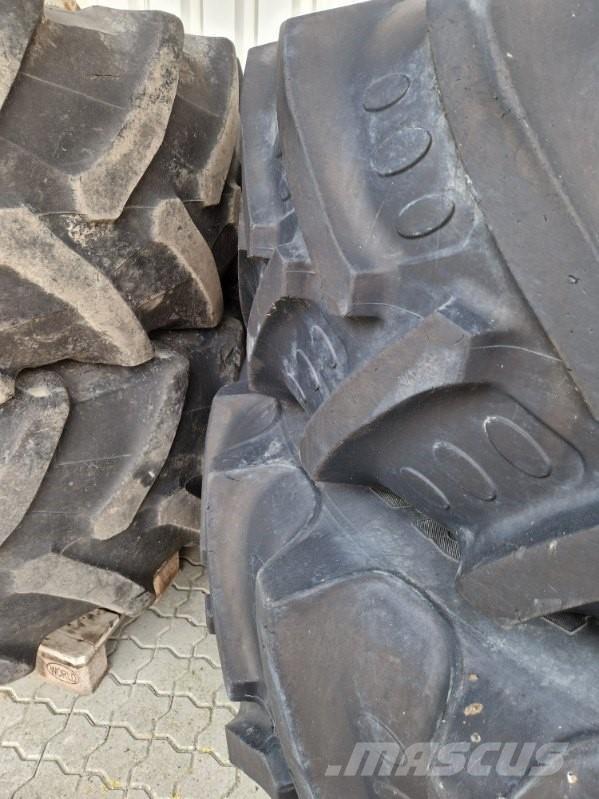 BKT 520/85R42 Колеса