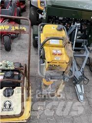 Bomag BT602 Трамбувальники
