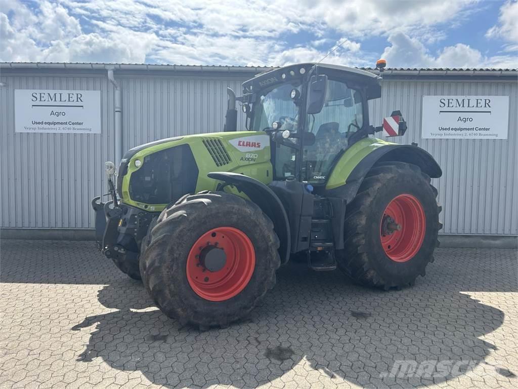 CLAAS AXION 870 Трактори