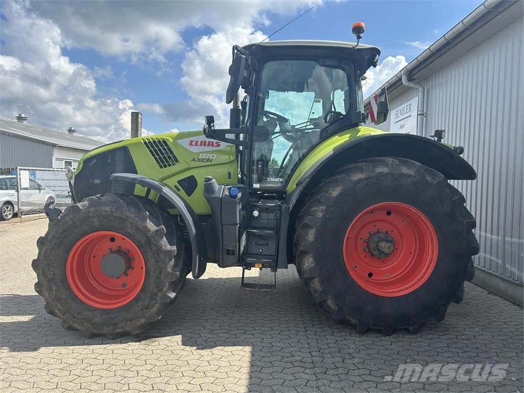 CLAAS AXION 870 Трактори