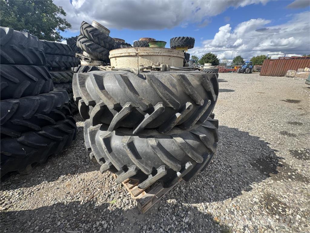 Datho 20.8R38 Колеса