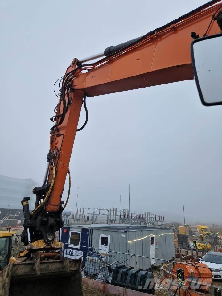 Doosan 255-5 Гусеничні екскаватори