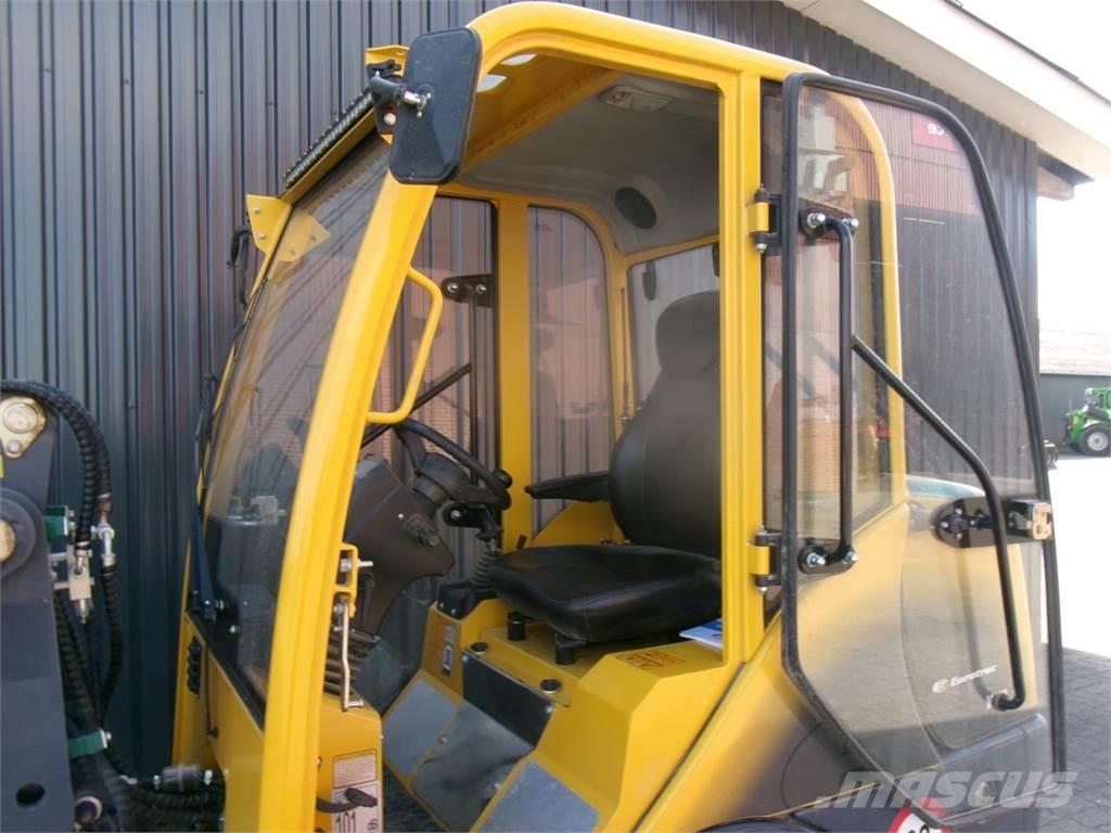 Eurotrac W12 Малі навантажувачі