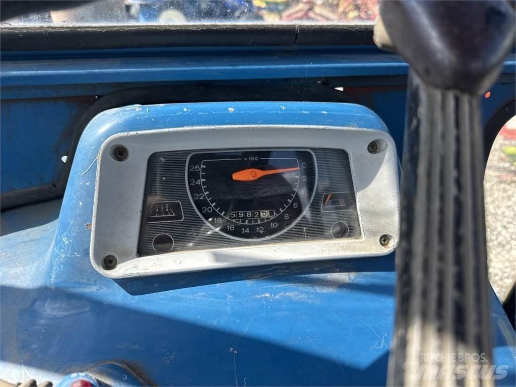 Ford 4000 Трактори