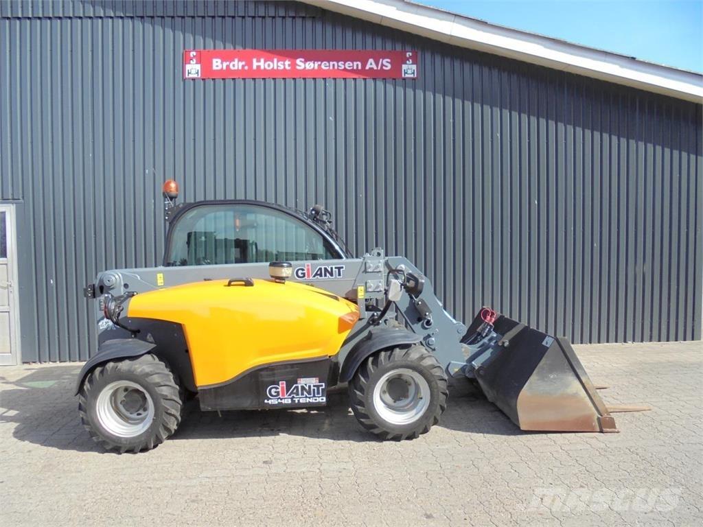 GiANT 4548TENDO Малі навантажувачі