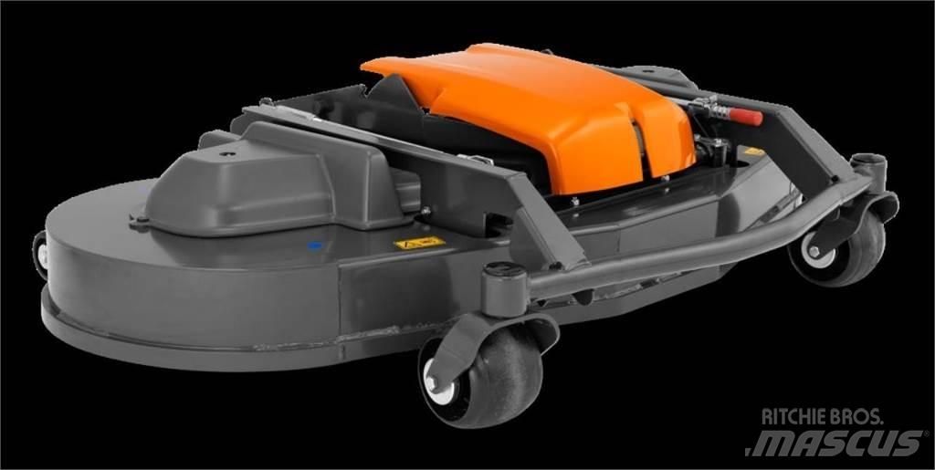 Husqvarna R137 Трактори