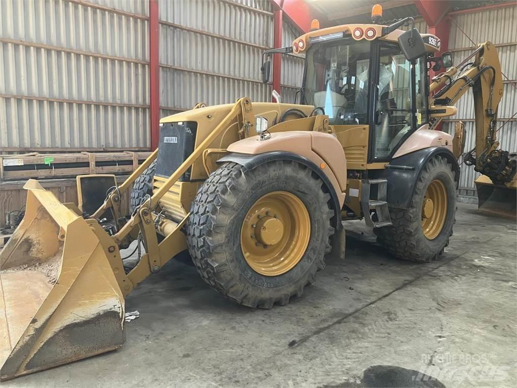 Hydrema 926E Екскаватори-навантажувачі