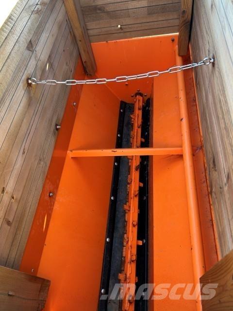 Hydromann 300 Розсіювачі солі та піску