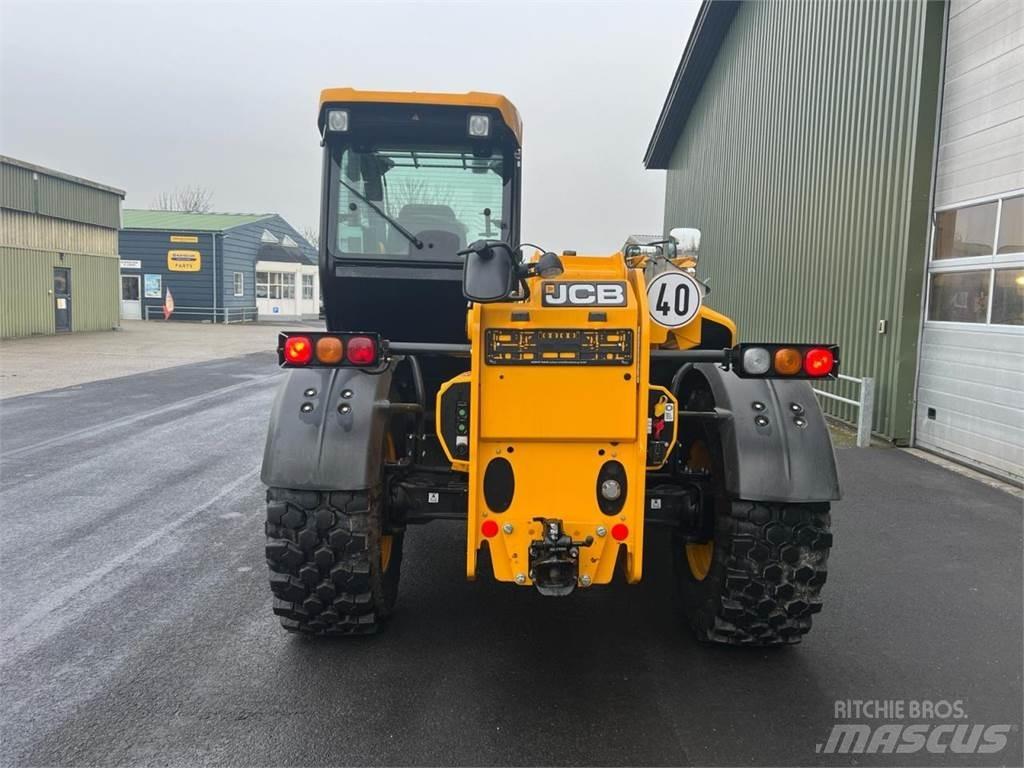 JCB 538-70 Телескопічні навантажувачі