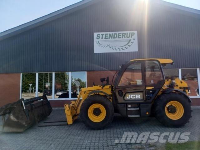 JCB 542-70 Телескопічні навантажувачі