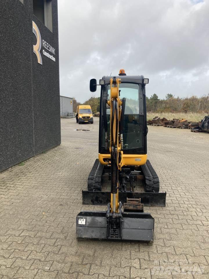 JCB 8020 CTS Міні-екскаватори < 7т