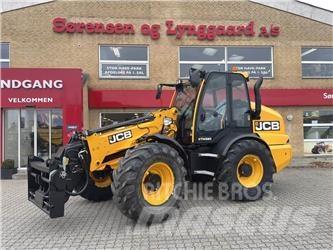 JCB TM320 Фронтальні навантажувачі