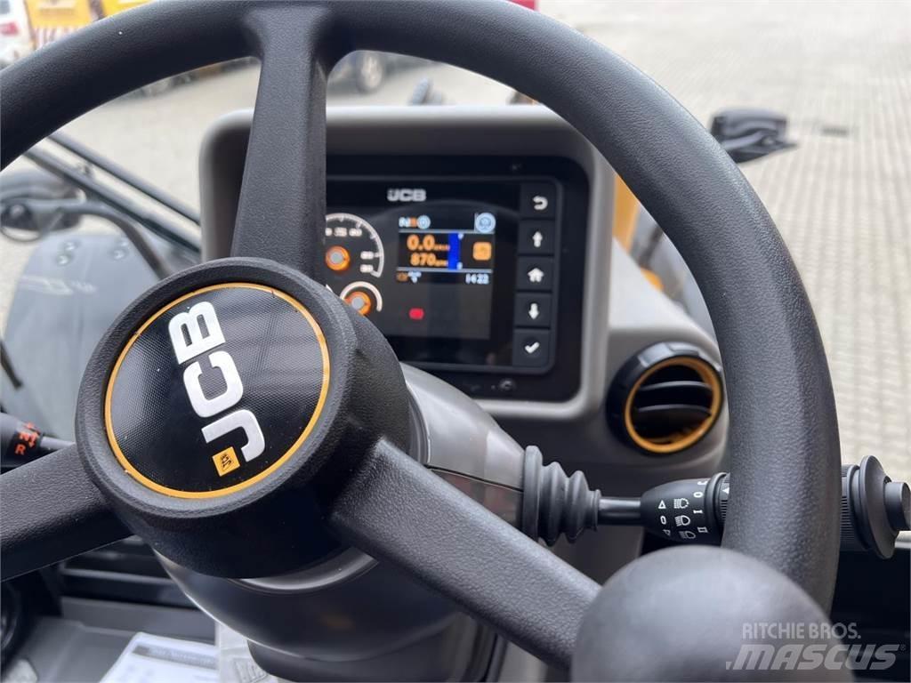 JCB TM320 Фронтальні навантажувачі