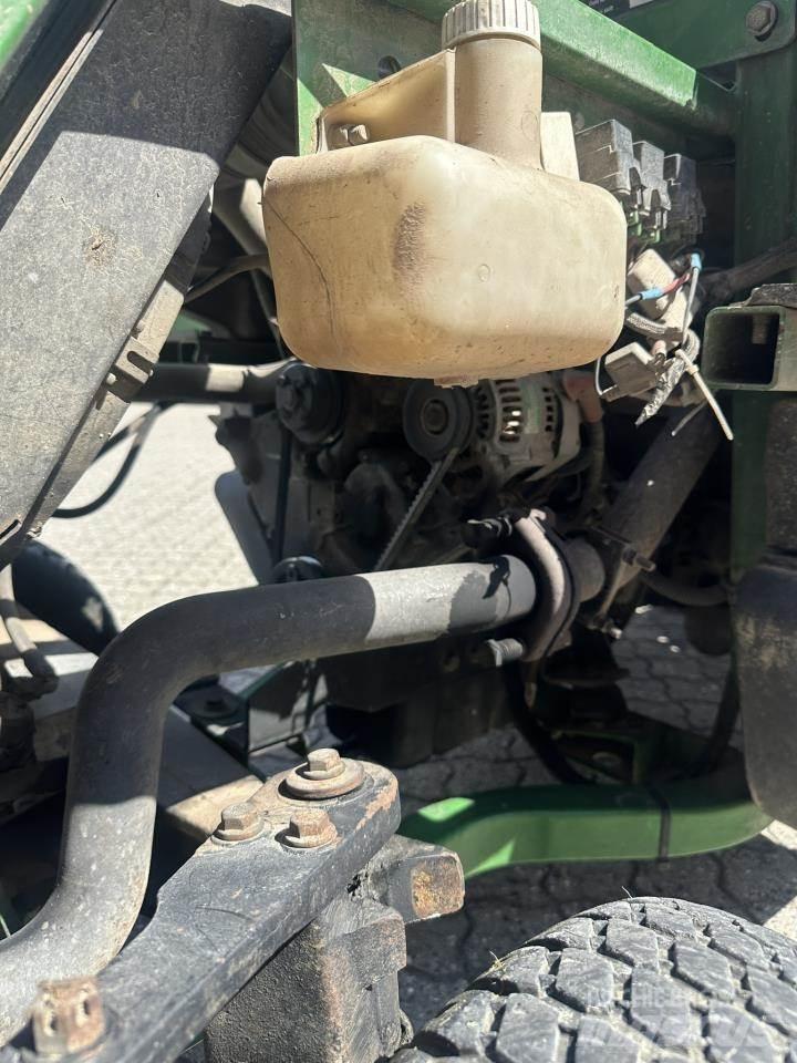 John Deere 1435 Трактори