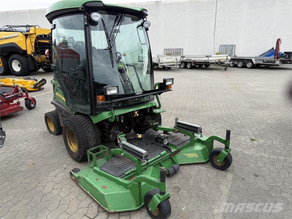 John Deere 1585 Різцетримачі для комунальних служб