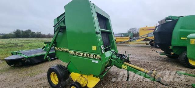 John Deere 590 Рулонні прес-підбирачі