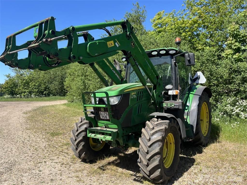 John Deere 6115 R Трактори