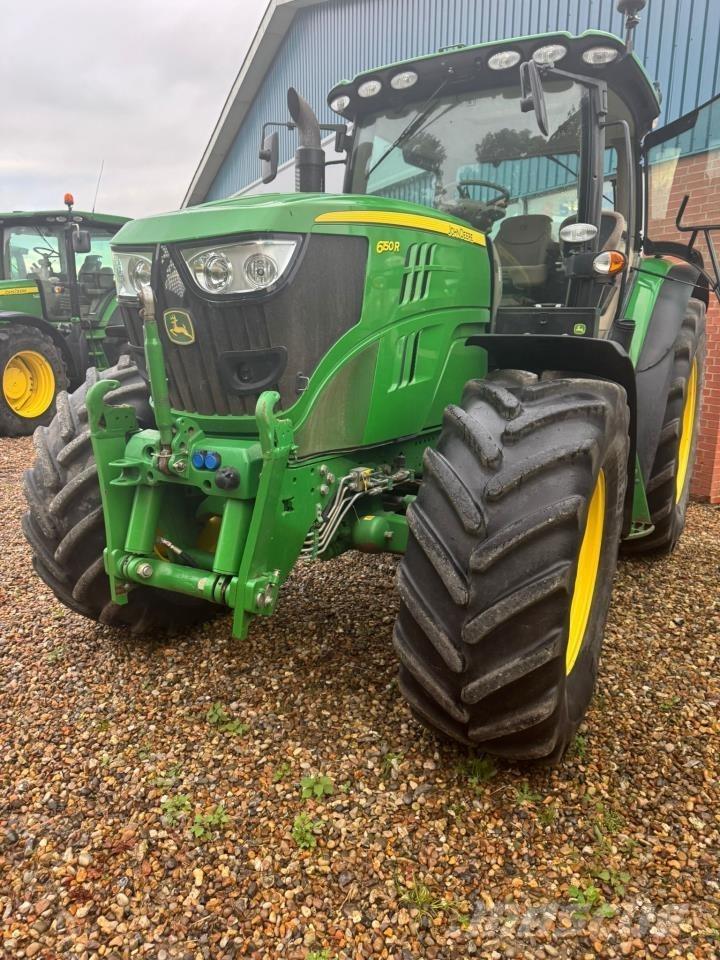 John Deere 6150R Трактори