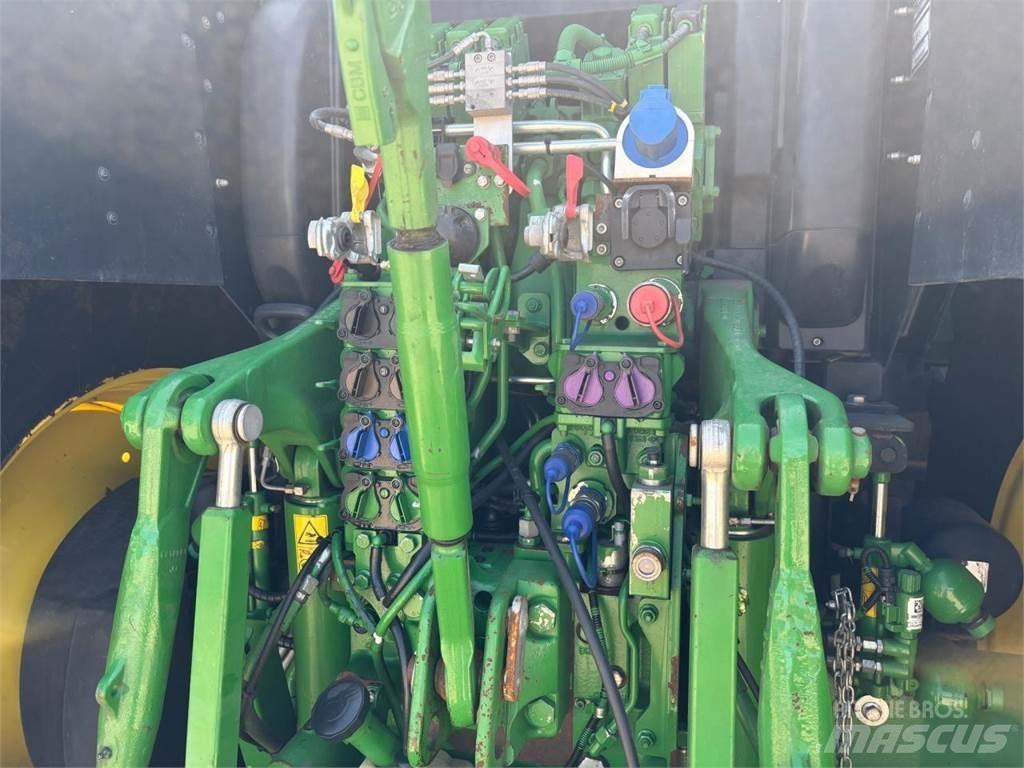 John Deere 6175R Трактори