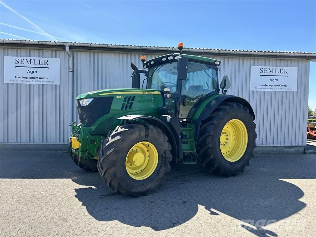 John Deere 6215R Трактори
