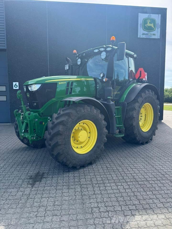 John Deere 6250R Трактори