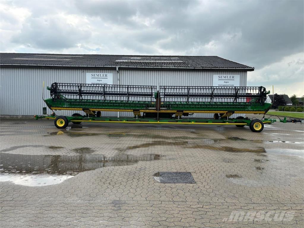 John Deere 640D Жатки