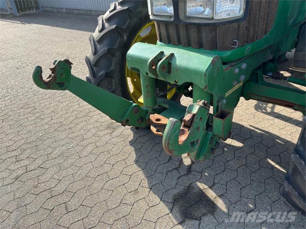 John Deere 6420 Трактори