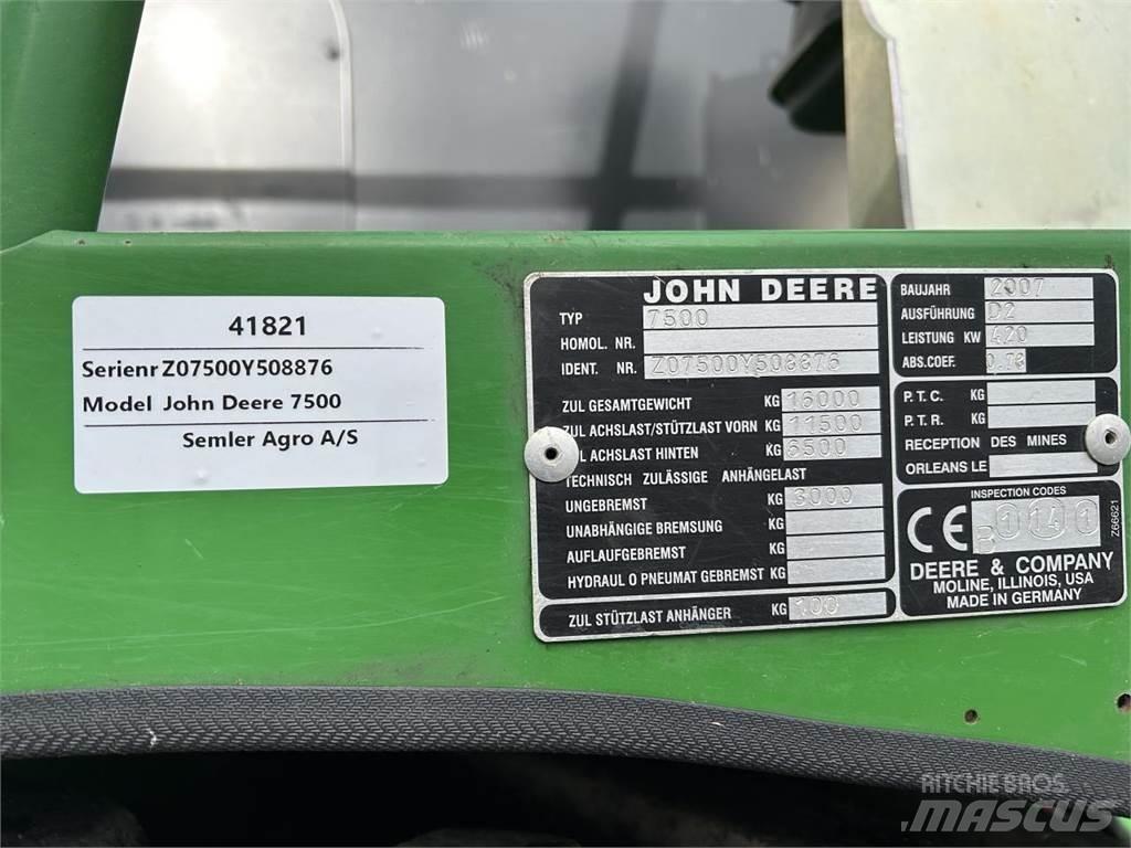 John Deere 7500 Фуражні комбайни