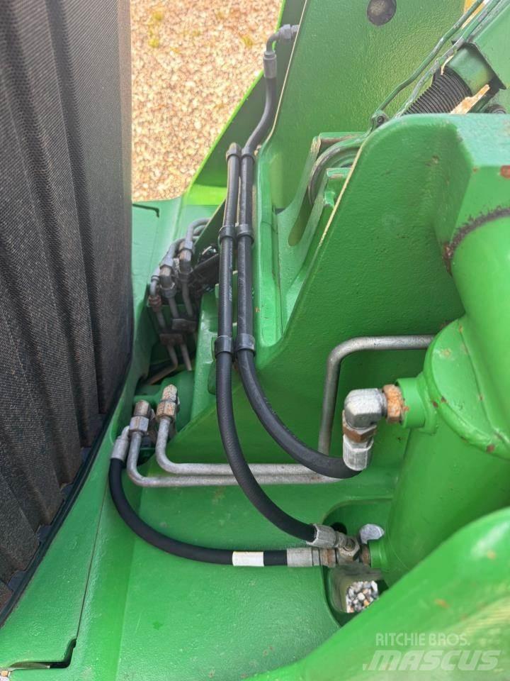 John Deere 8310R Трактори