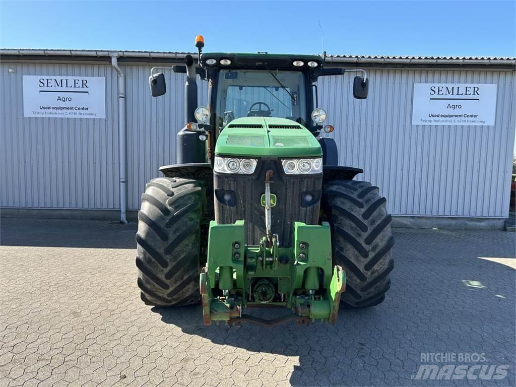 John Deere 8360R Трактори