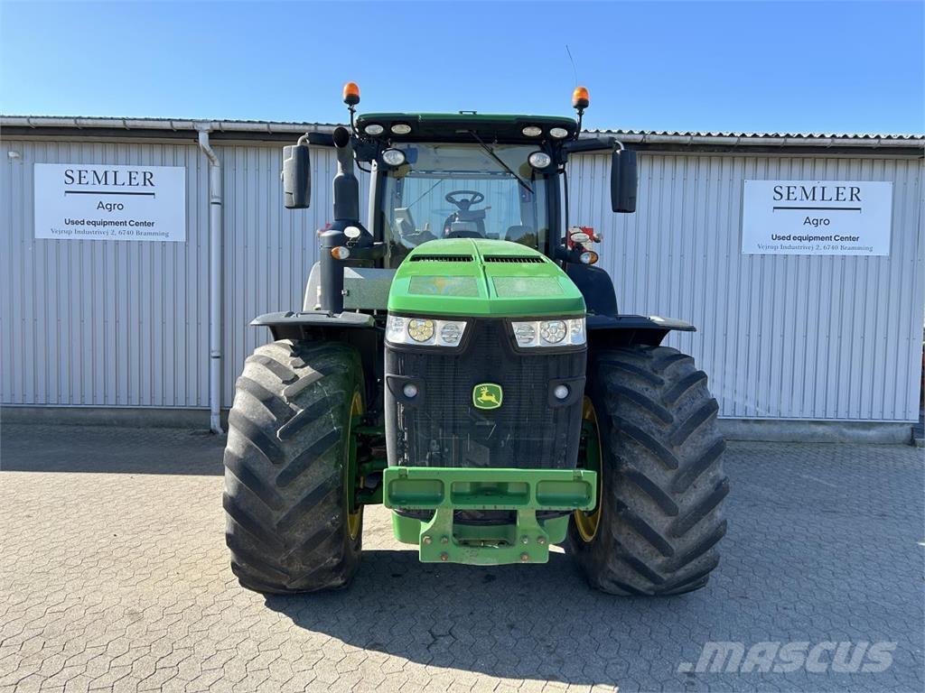 John Deere 8370R Трактори