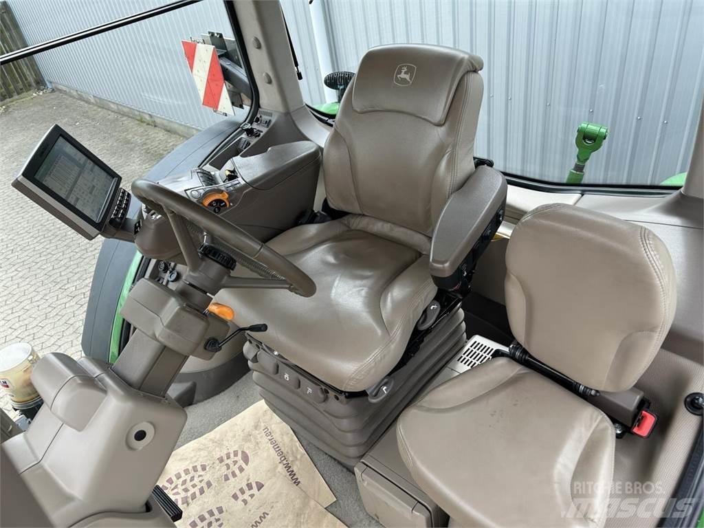 John Deere 8370R Трактори