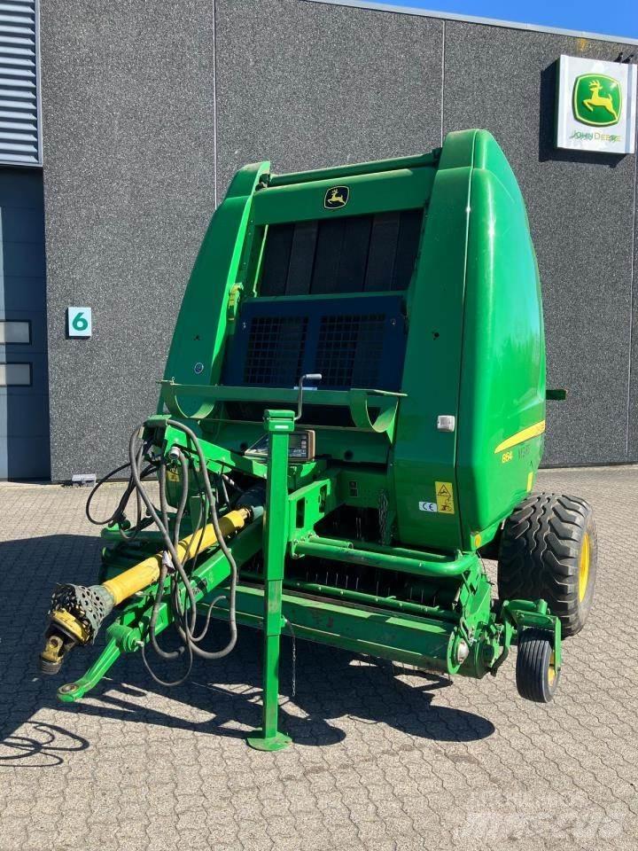 John Deere 864 Рулонні прес-підбирачі