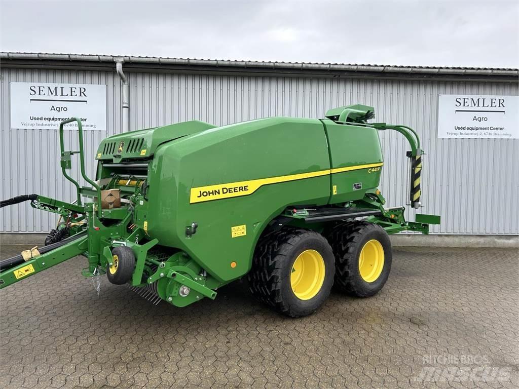 John Deere C441R Рулонні прес-підбирачі