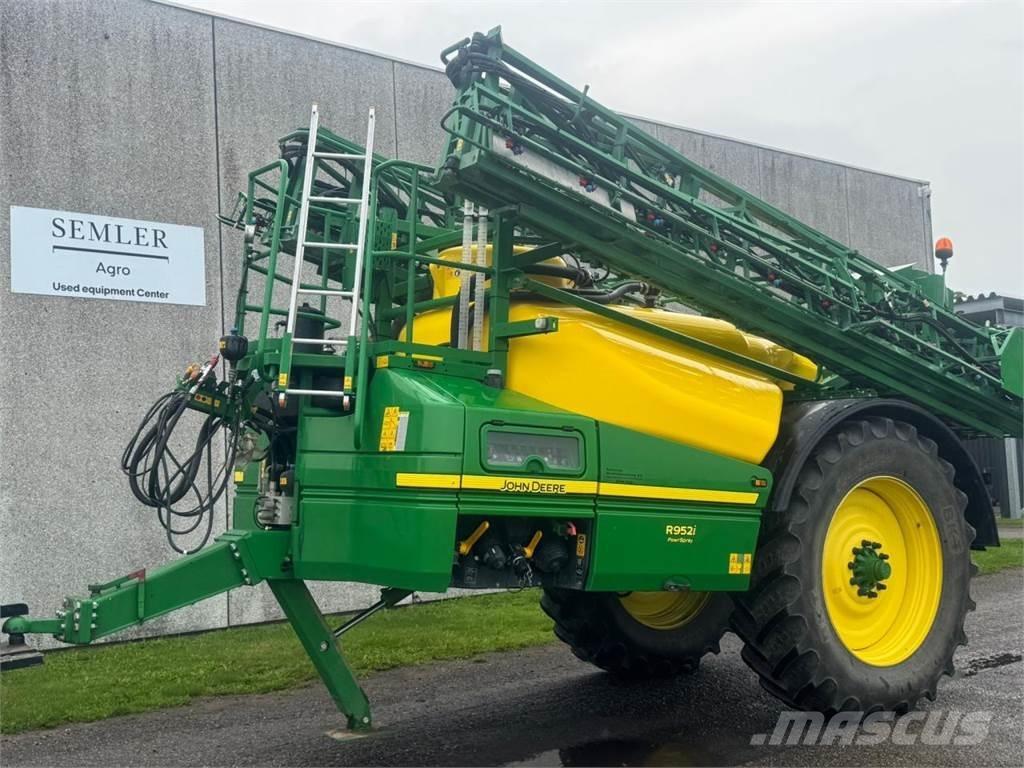 John Deere R952I Причіпні обприскувачі