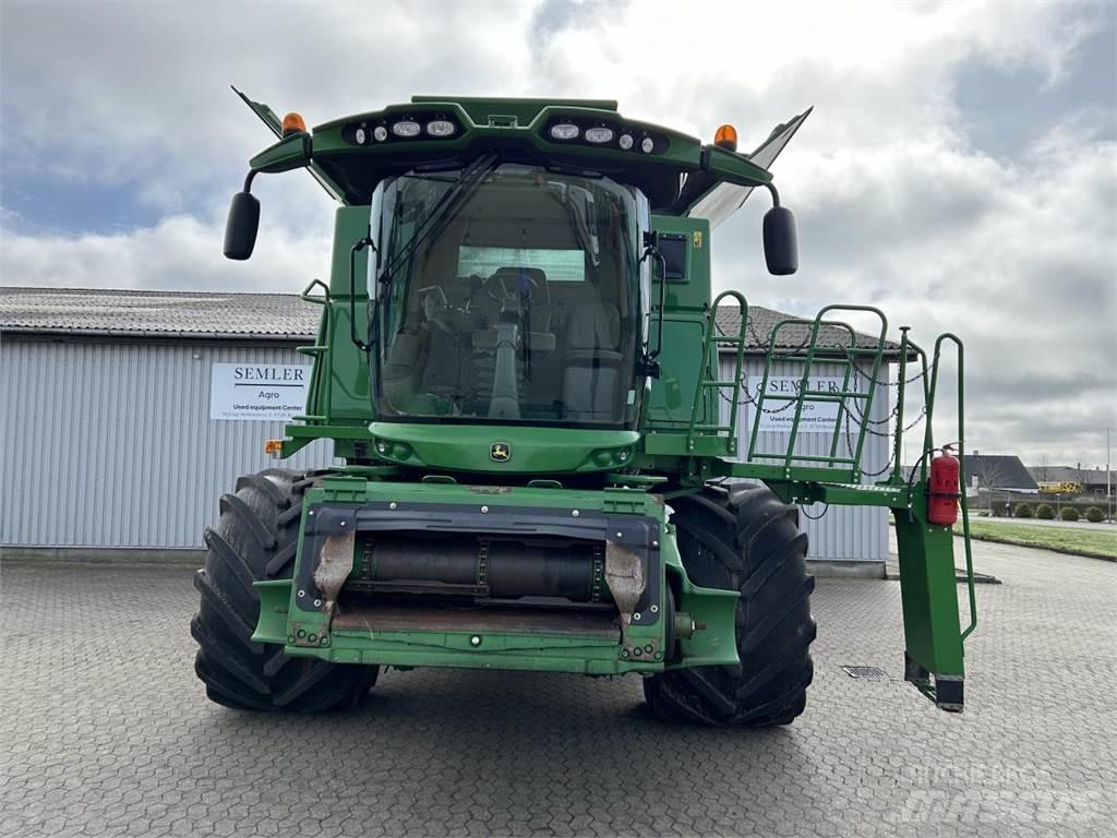 John Deere S690 Зернозбиральні комбайни