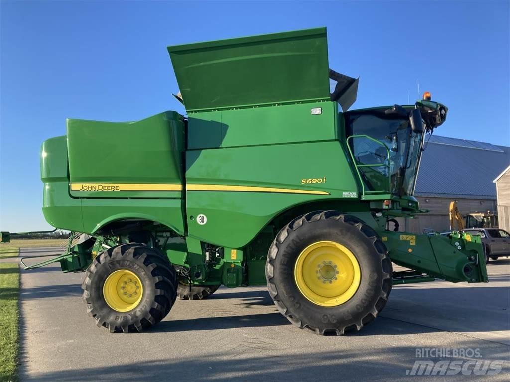 John Deere S690I Зернозбиральні комбайни