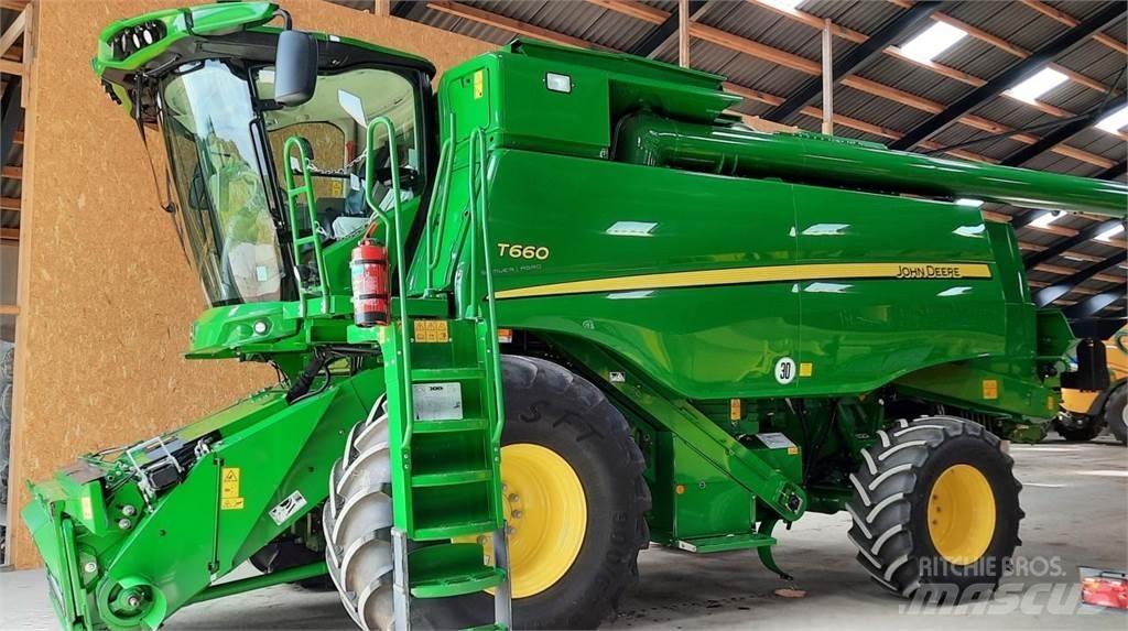 John Deere T660 Зернозбиральні комбайни