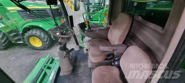 John Deere T660I Зернозбиральні комбайни