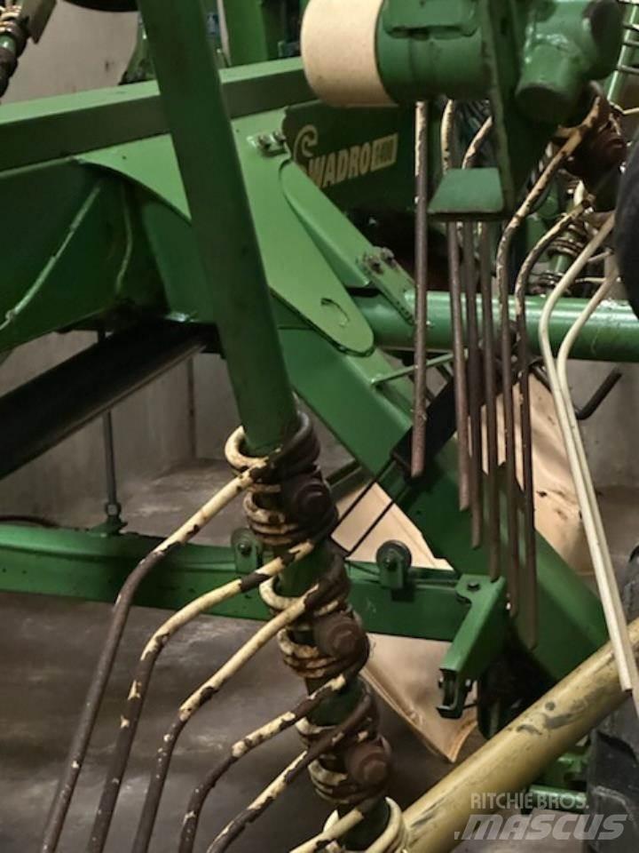 Krone SWADRO 1400 Граблі і сінозворушувачі