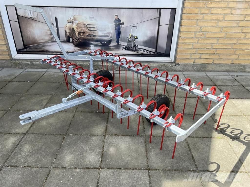 KT 112 Граблі і сінозворушувачі