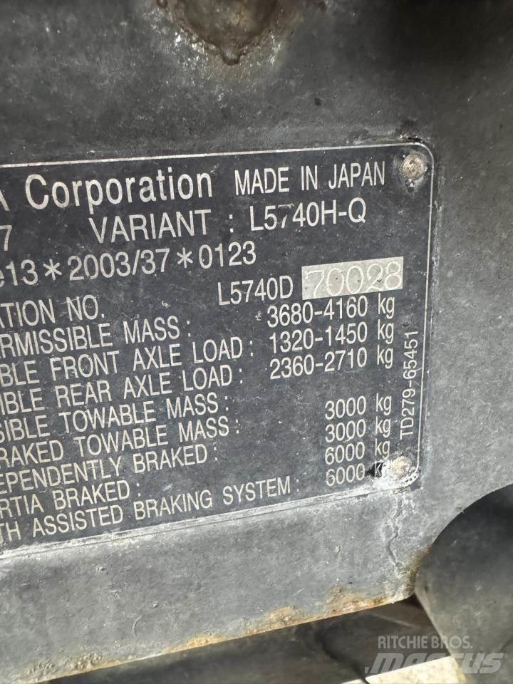 Kubota 5740 Трактори