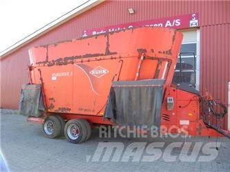 Kuhn 45 M3 Кормові вагони