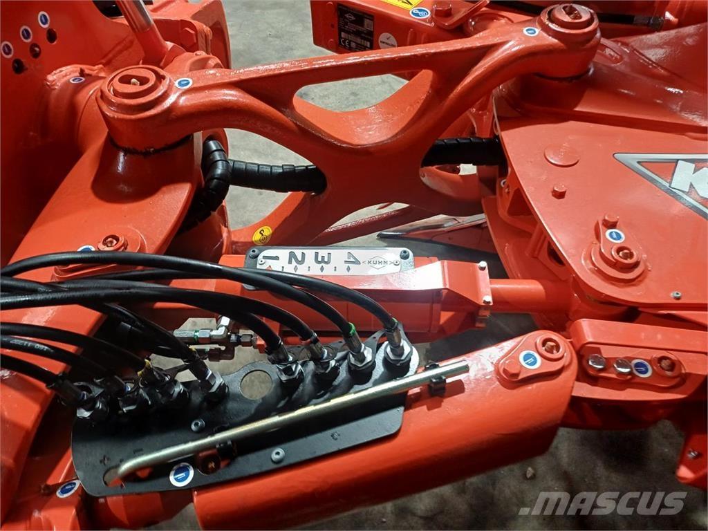 Kuhn VM-L 5E NSH Реверсивні плуги