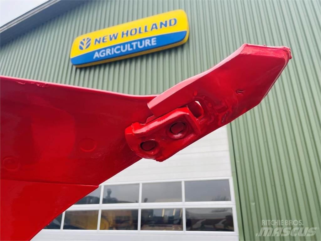 Kverneland 3400S Реверсивні плуги
