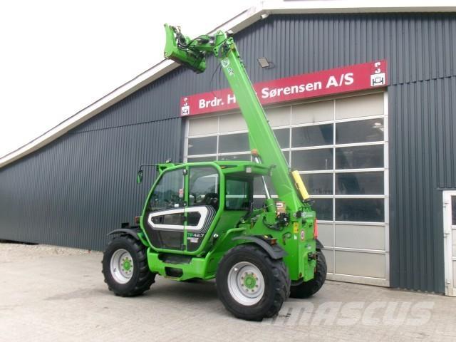 Merlo TF42.7 Телескопічні навантажувачі