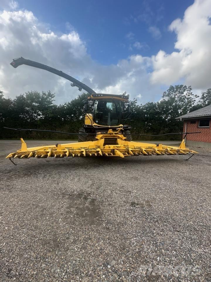 New Holland FR650 Фуражні комбайни