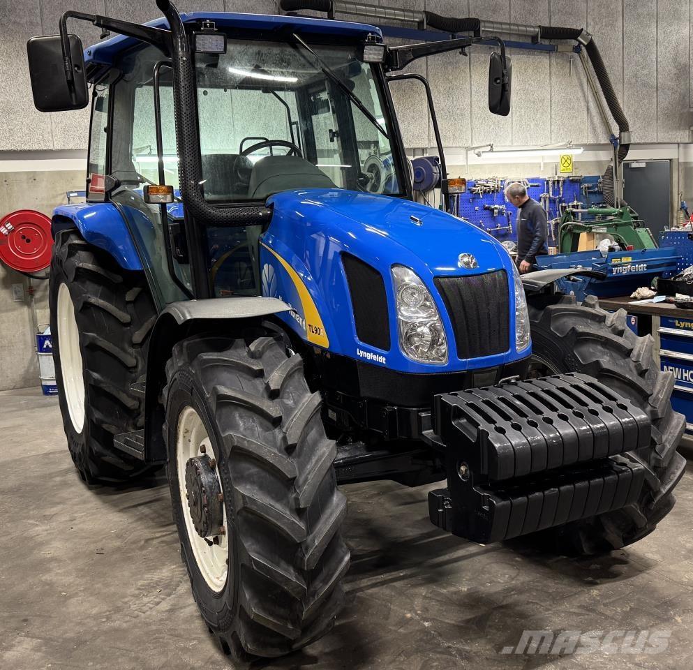 New Holland TL90A Трактори