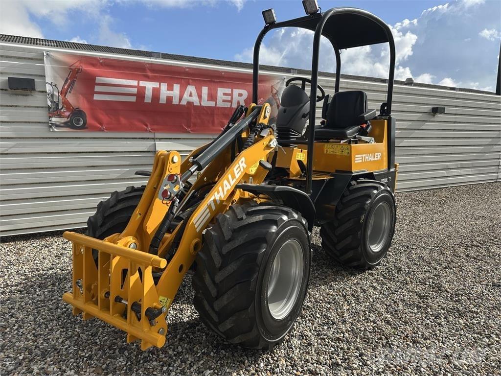 Thaler 2220S Малі навантажувачі